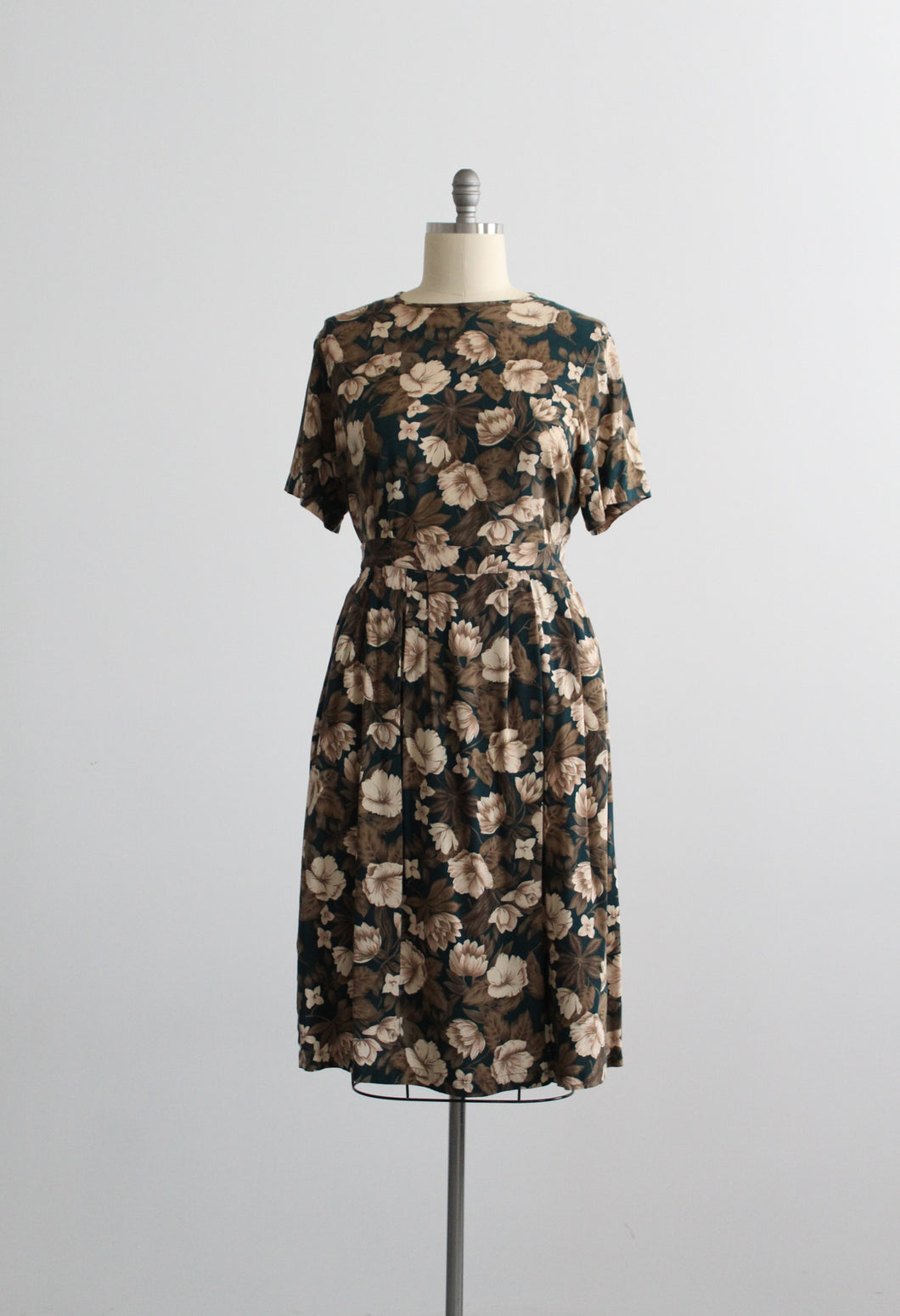 magnolia dress set