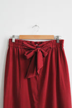 poppy red silk skirt (m/l)