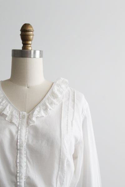 magnolia poet blouse