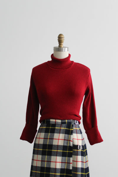 redcurrant turtleneck