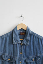 sleeveless denim button up (m/l)