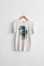 distressed dragon graphic tee (s/m)