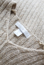 almond rib knit sweater (m)