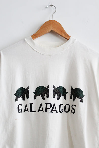 galapagos cropped tee (l/xl)