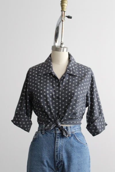 daisy chain button up