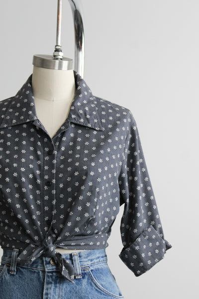 daisy chain button up