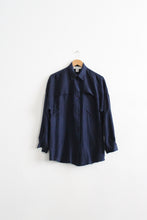 nightingale silk button up (m)