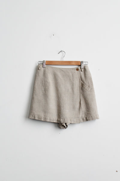 sandstone linen skort