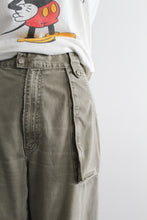 expedition cargo pants