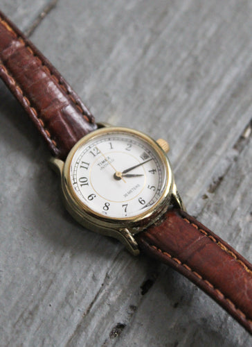 leather band vintage watch