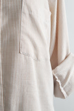 driftwood oxford button up (l/xl)