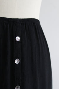 noir crinkle skirt