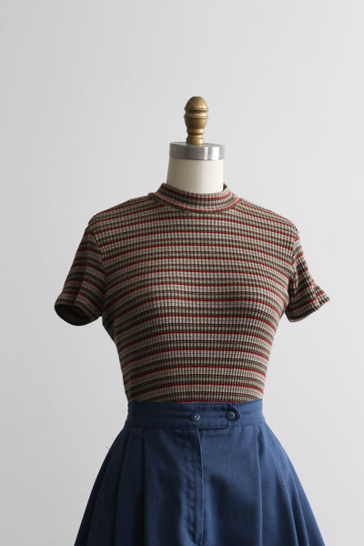 september striped tee