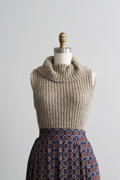 oat knit turtleneck
