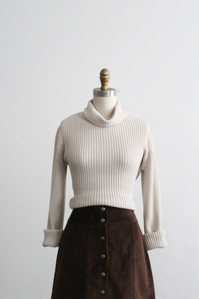 bone cotton turtleneck (s)