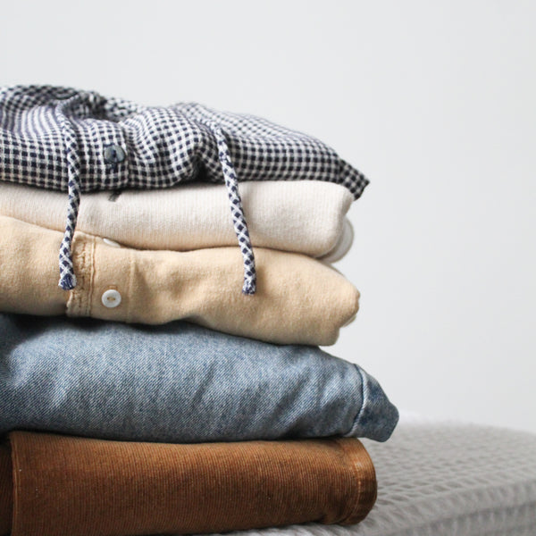 personal collection: styled vintage box: 10 items