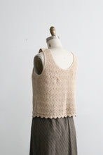 crochet crop top (s/m)