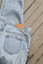 sunfaded mom jeans