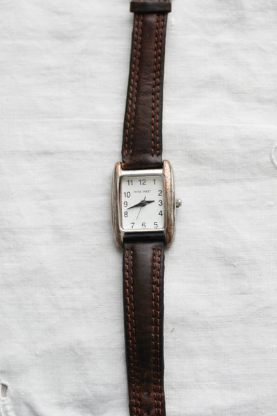 leather band vintage watch