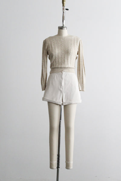 bone buckle-side shorts