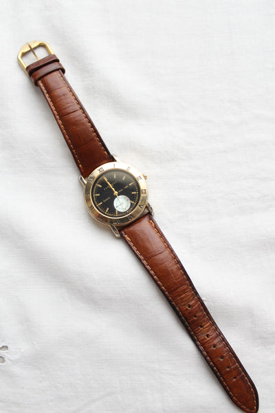 leather band vintage watch