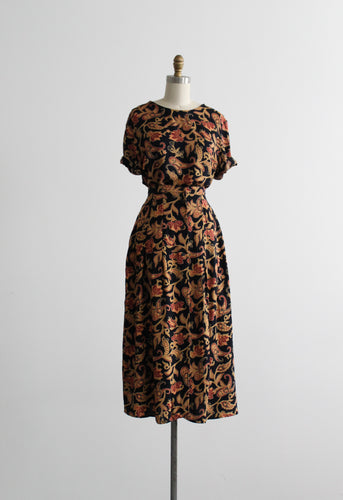 arabesque dress set