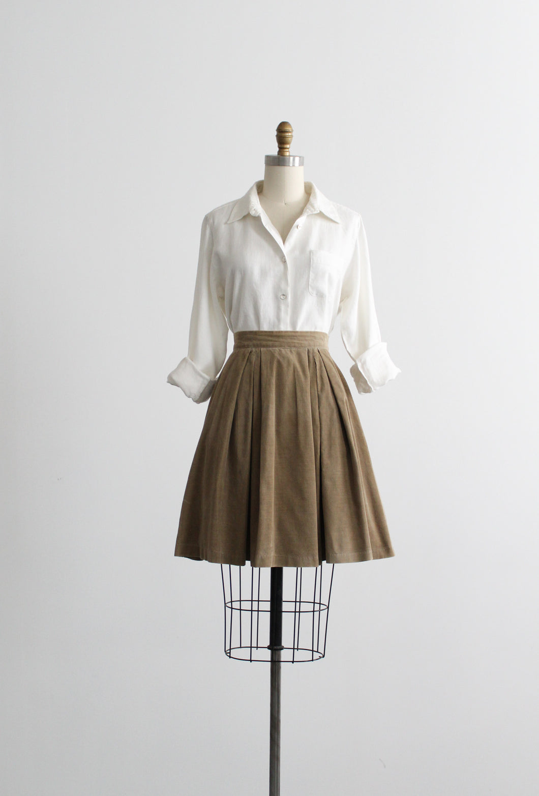 sandwing corduroy skirt