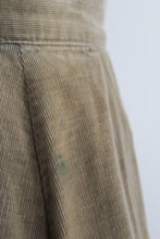 sandwing corduroy skirt