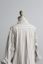 driftwood oxford button up