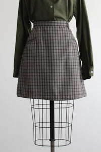 cambridge mini skirt
