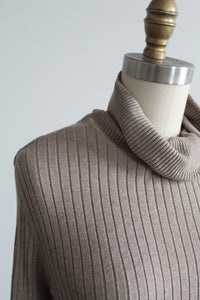 gosling rib knit turtleneck