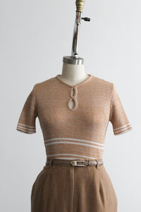 wheaten keyhole tee