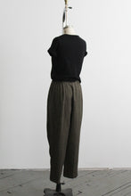 black cotton knit tee