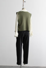 relaxed black jeans