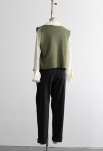 relaxed black jeans
