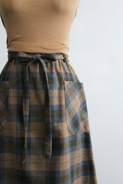 fireside plaid midi skirt (s/m)