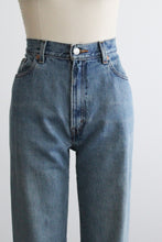 512 levis