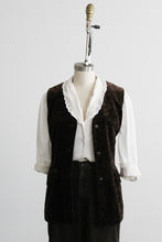 thicket velvet vest