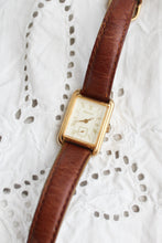 leather band vintage watch