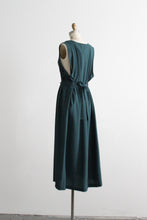 winter greenhouse dress (m/l)