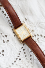 leather band vintage watch