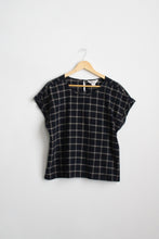 windowpane indigo tee (m)