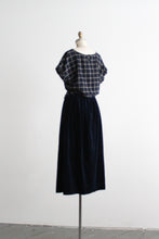 nightingale velvet midi skirt (m)