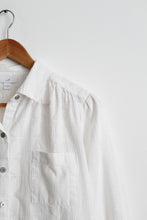 embossed saltstone button up