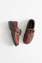 brownstone slip ons size 9