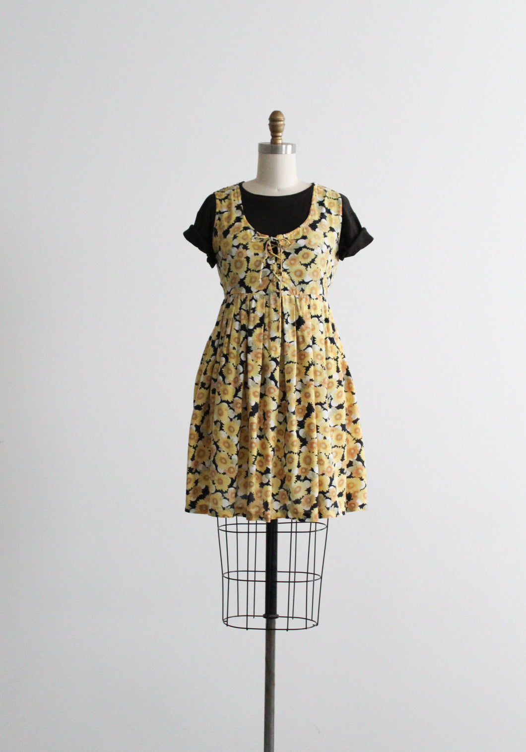sunflower lace up day dress