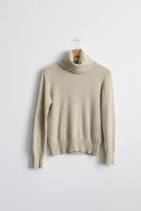 oatmilk lambswool turtleneck