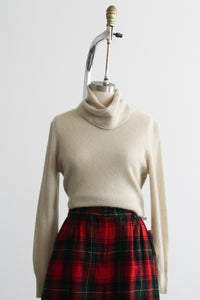 oatmilk lambswool turtleneck
