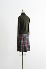 hearthside wrap skirt (m)