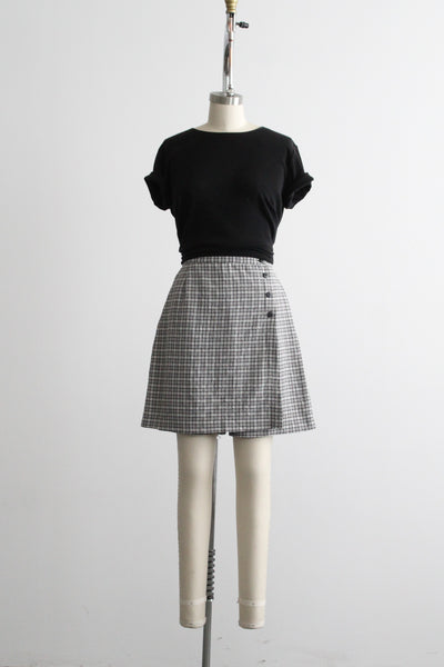 salt & pepper gingham skort